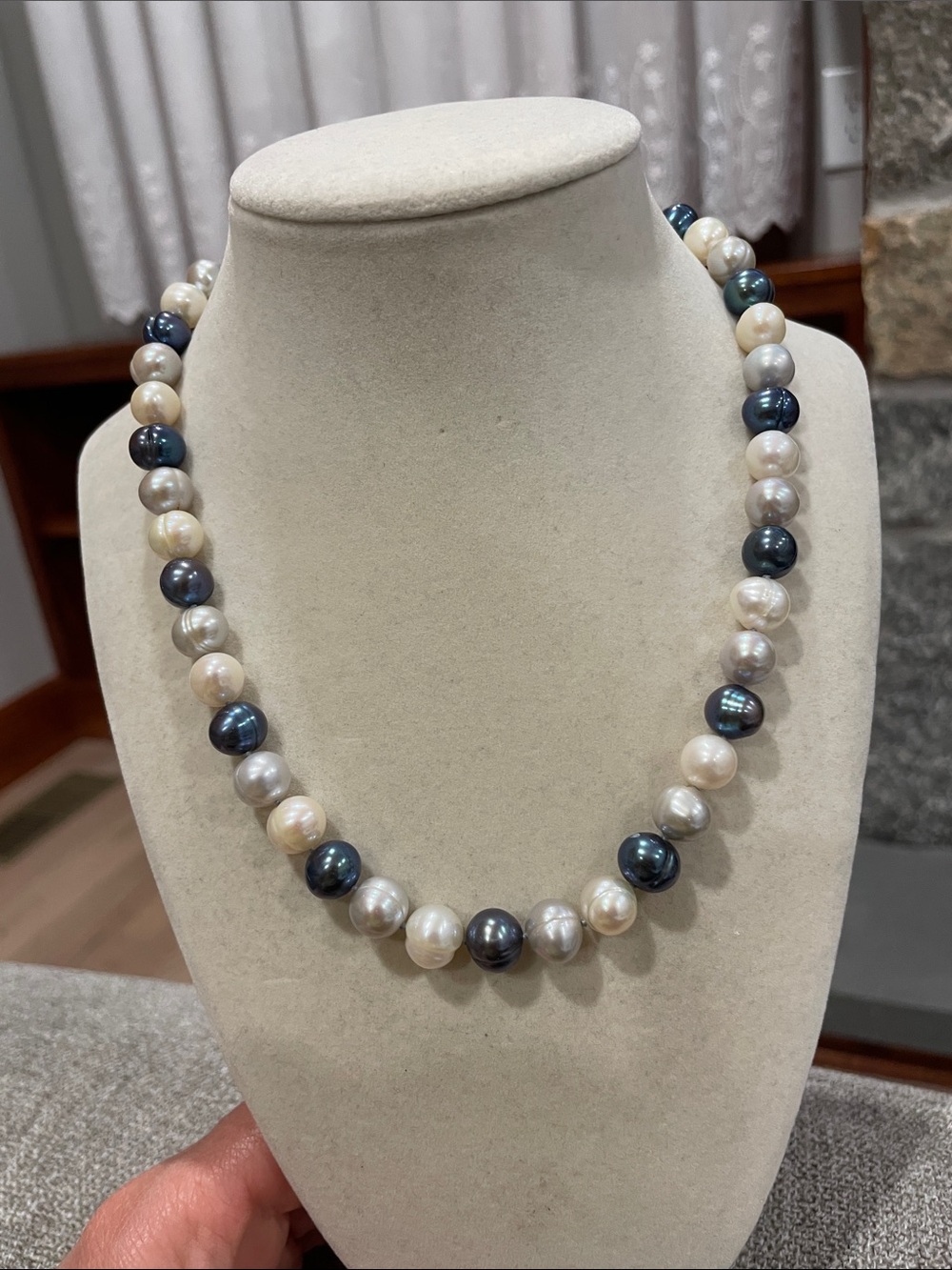 Cultured Pearl Necklace in White and Dark Blue - Women Jewelry